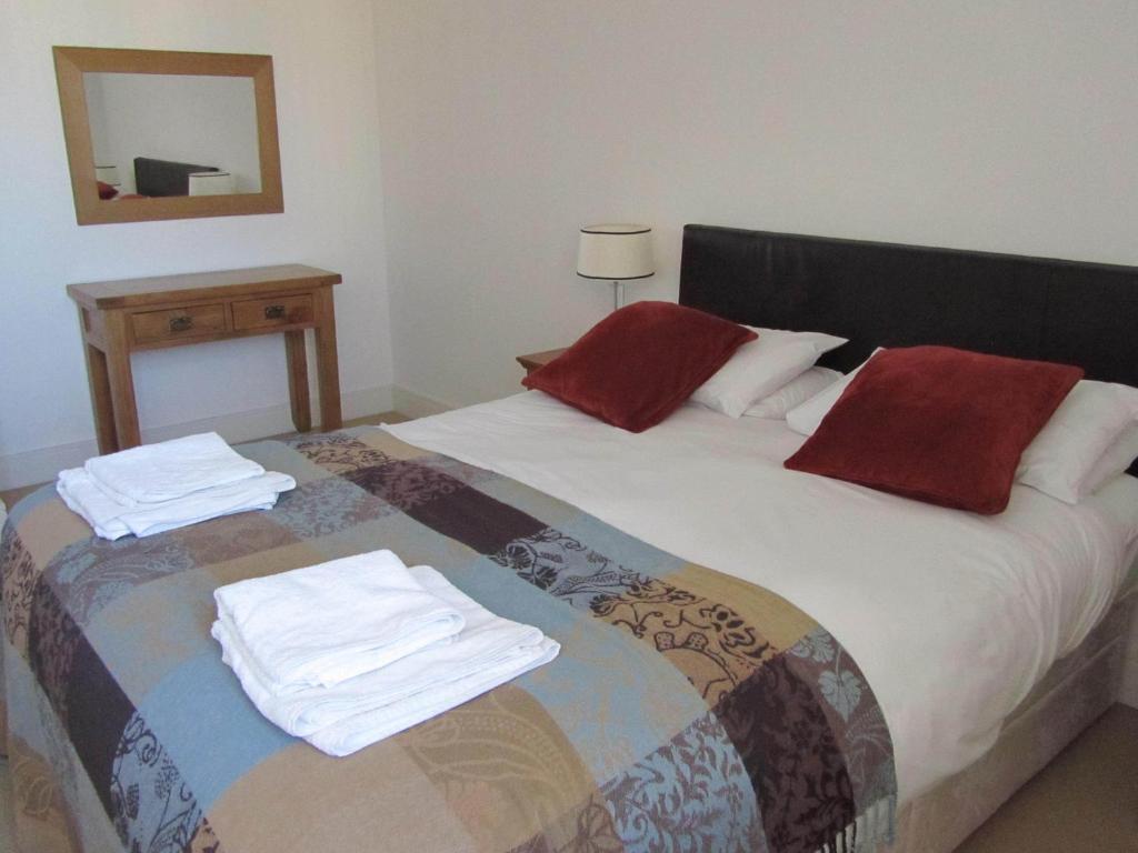 Bridge Street Apartments Inverness Room photo