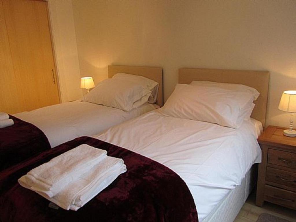 Bridge Street Apartments Inverness Room photo