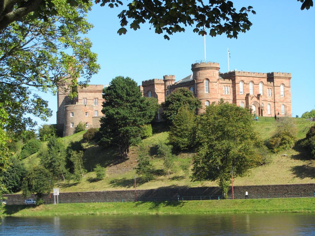 Bridge Street Apartments Inverness Exterior photo